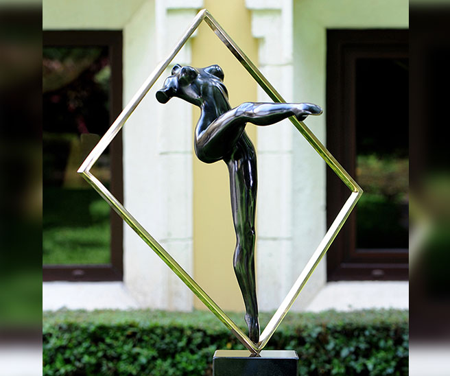Determinación, Escultura