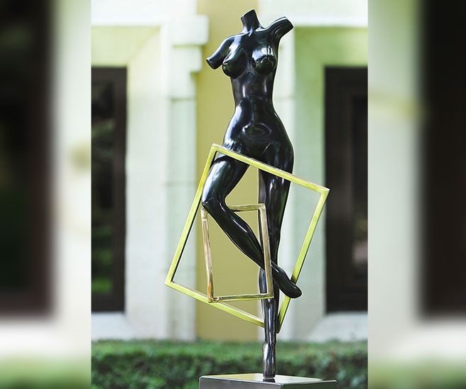 Equilibrio, Escultura