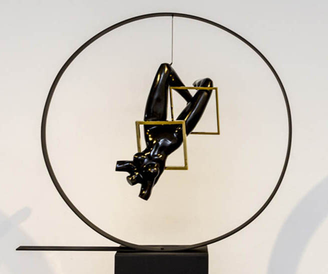 Esencia, Escultura